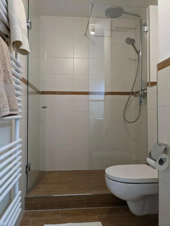 Apartment Ferienwohnung MonSevi Wackersberg Deutschland